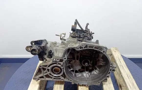 KIA Sportage Manual 6 speed gearbox L5J