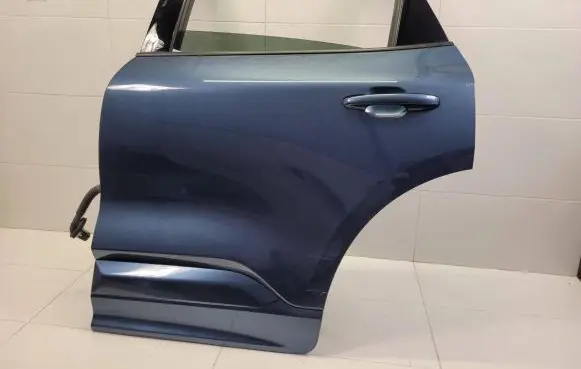 Ford Kuga III Rear door LV4BS4721AJ