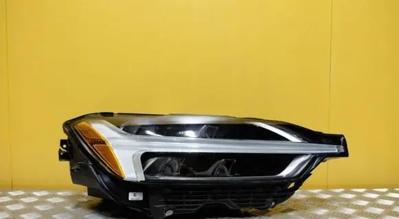 Volvo XC60 Headlight/headlamp 31420410 2818