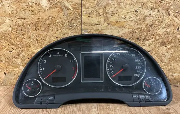 Audi A4 S4 B7 8E 8H Speedometer (instrument cluster) 0263626081 280406 04338175000761