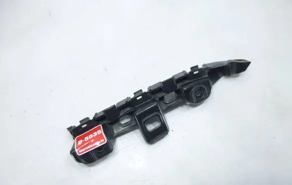 Volkswagen PASSAT B7 Front bumper mounting bracket 3AA807184