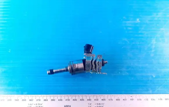Toyota Sienna XL40 IV Fuel injector 23250F0010 AN3063 08F22