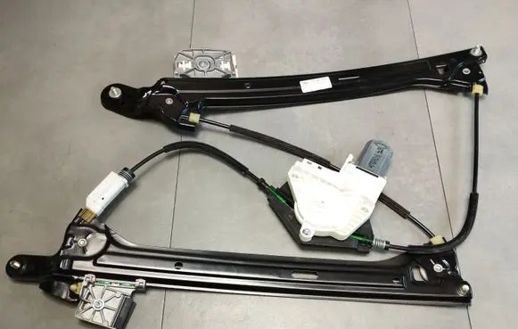 Audi A5 Sportback 8TA Front door window regulator with motor 8T8837461B