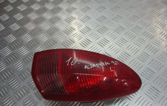 Alfa Romeo 147 Rear/tail lights