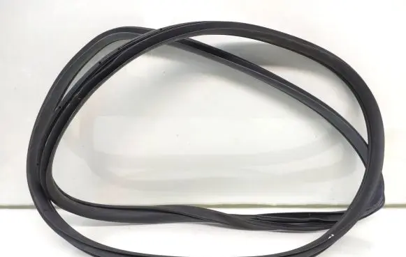 KIA Soul Rear door rubber seal (on body) 