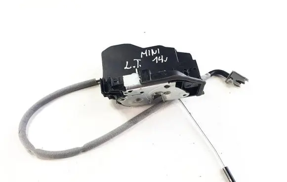 Mini Cooper Countryman R60 Rear door lock
