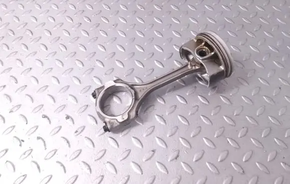 Toyota RAV 4 (XA50) Piston with connecting rod 1310124040 1320129835A0 M20AFKS