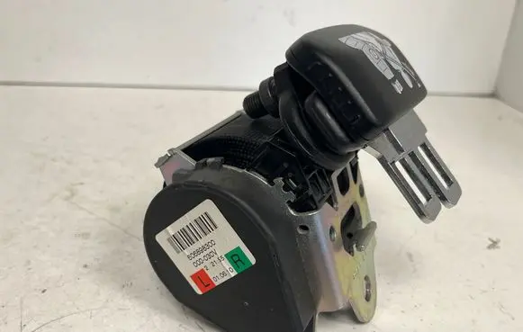 Audi Q7 4L Third row seat belt 4L0857811