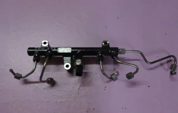 Ford Mondeo MK IV Fuel main line pipe 9663305480