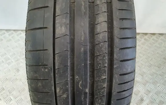 Audi A7 S7 4G R21 summer tire 27535R21