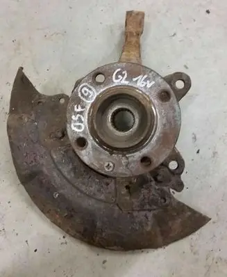 Volkswagen Golf II Front wheel hub 357407256C