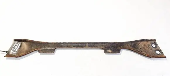 Peugeot 407 Engine mounting bracket 