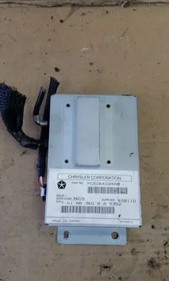 Chrysler 300 - 300C Other control units/modules P05064024AB