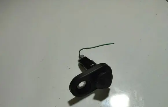 Toyota Auris 150 Front door sensor 