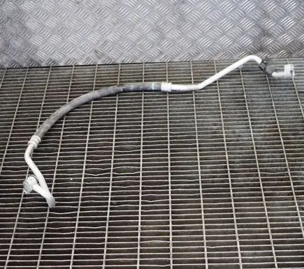 Mitsubishi L200 Air conditioning (A/C) pipe/hose