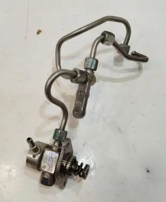 Maserati Ghibli Fuel injection high pressure pump
