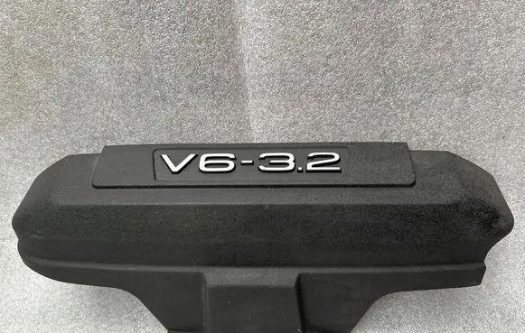 Audi A6 S6 C6 4F Engine cover (trim) 06E103925A