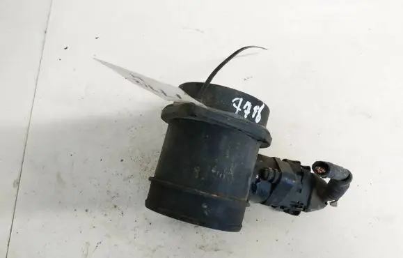 Cadillac CTS Mass air flow meter 0280218121 55350433