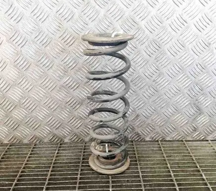 Volkswagen Golf VII Rear coil spring 5Q0512149A 5Q0511115GG
