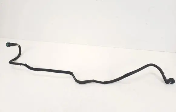 Porsche Panamera (970) Engine coolant pipe/hose 97010631001