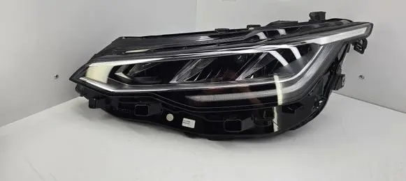 Volkswagen Golf VIII Headlight/headlamp 5H1941005A 992941571AK