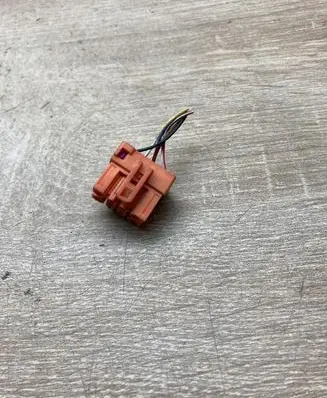 Volkswagen Golf V Plug wire 1J0937733