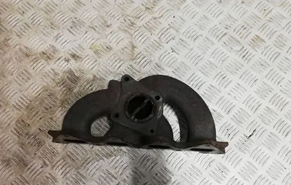Renault Megane III Exhaust manifold 8200438633