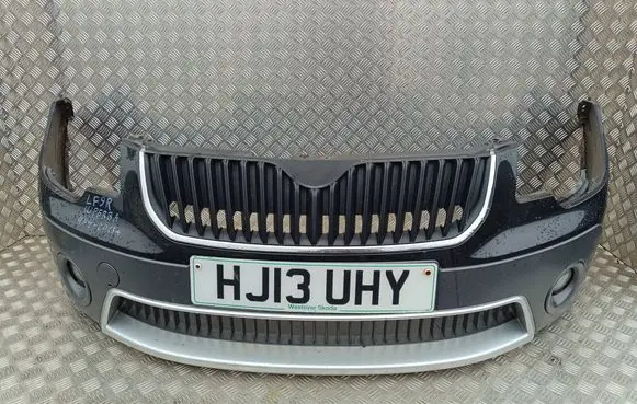 Skoda Superb B6 (3T) Front bumper