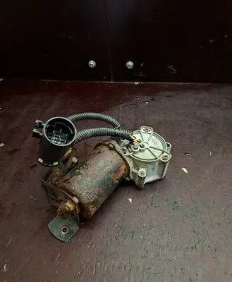 Hyundai Terracan Gearbox-reducer motor