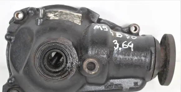 BMW X3 E83 Rear differential 7540626