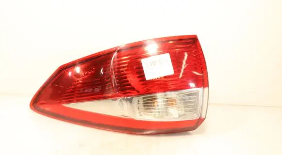 Rear/tail lights