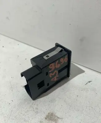 Audi A3 S3 8P Passenger airbag on/off switch 5P0919237B
