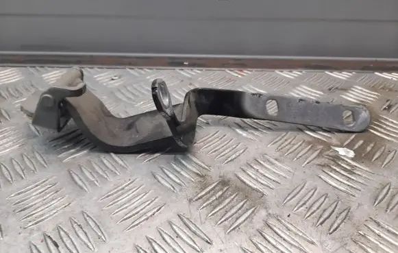 Audi A7 S7 4G Tailgate/trunk/boot hinge 4G8827300