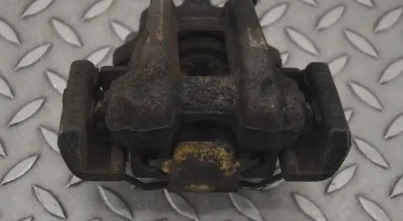 BMW 4 F32 F33 Rear brake caliper