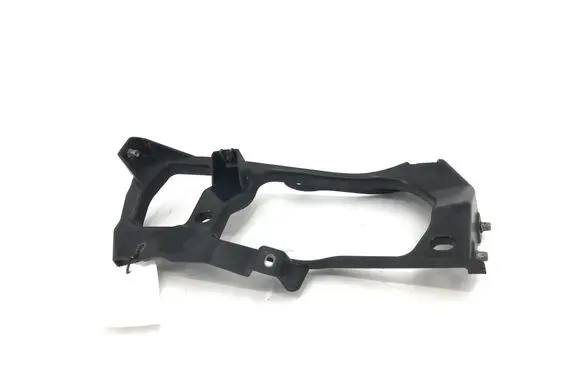 Volkswagen Touareg II Headlight/headlamp mounting bracket 7P6806509