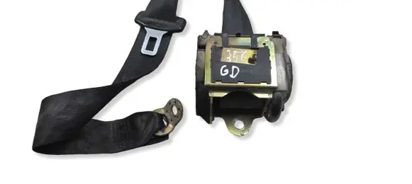 Audi A4 S4 B5 8D Rear seatbelt 