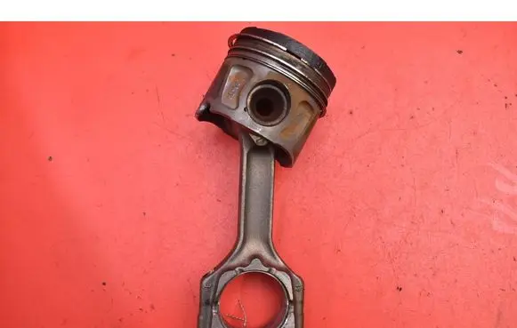 Opel Insignia A Piston GM664