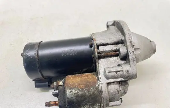 Audi A4 S4 B5 8D Starter motor 220004 ECML18