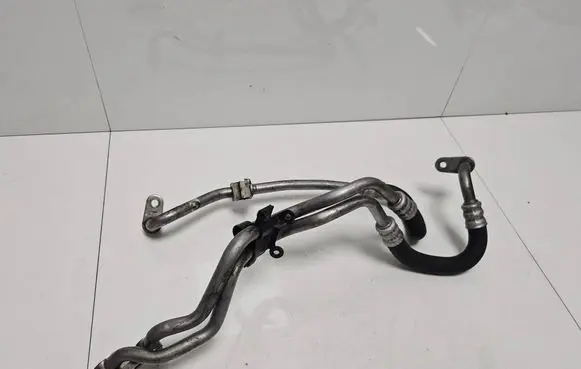 BMW 6 E63 E64 Oil cooling pipe 7565937 7565938