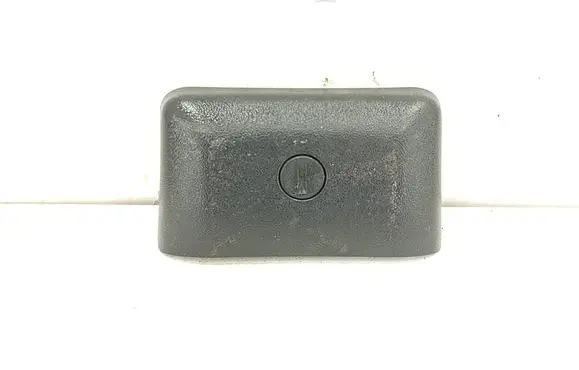 Toyota Sienna XL40 IV Floor mat clip fixing clamp 5859508030