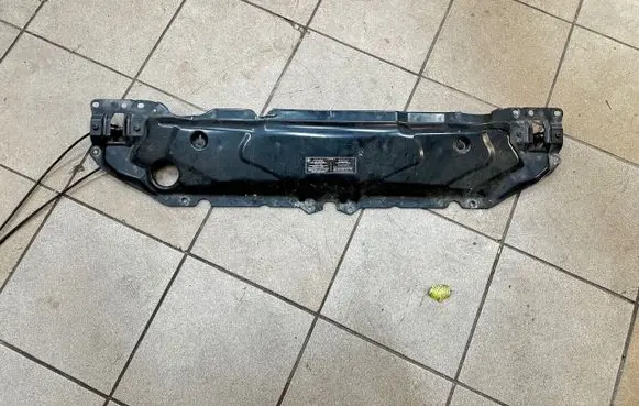 Top upper radiator support slam panel