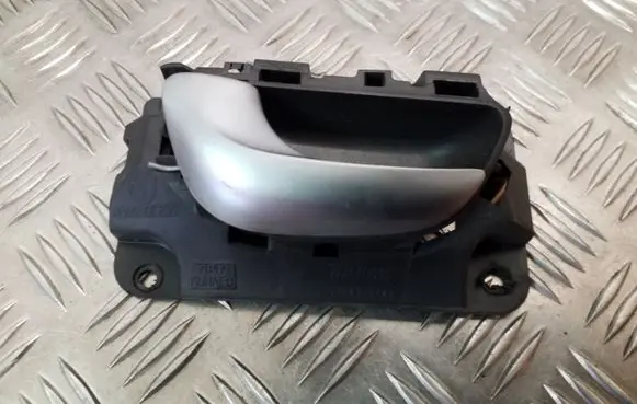 Volvo S80 Rear door interior handle 09170045