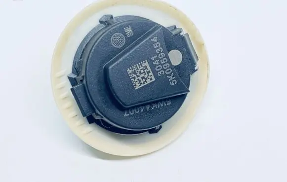 Volkswagen Jetta VI Airbag deployment crash/impact sensor 5K0959354
