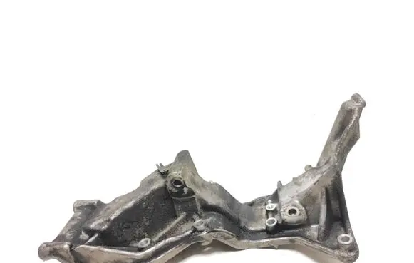 Volvo V60 Generator/alternator bracket 31367268