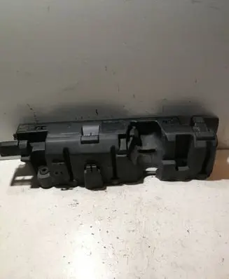 Volvo XC90 Heat shield in engine bay 30731785