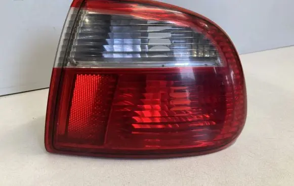 Seat Toledo II (1M) Rear/tail lights 1M5945096B