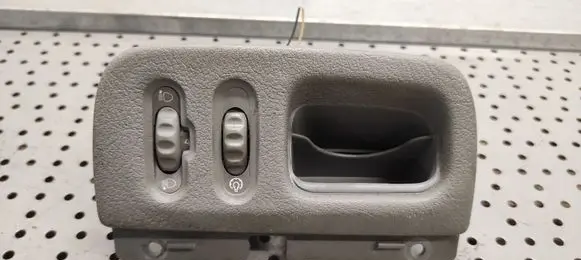 Renault Scenic I Headlight level height control switch 8200171269