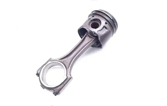 Land Rover Freelander 2 - LR2 Piston with connecting rod 224DT