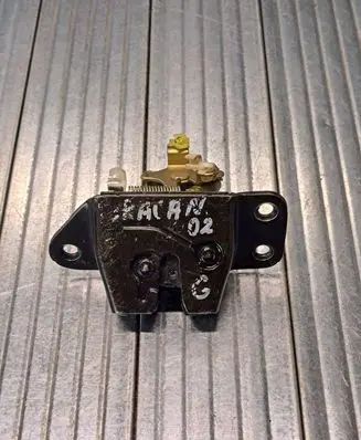Hyundai Terracan Tailgate/trunk/boot lock/catch/latch