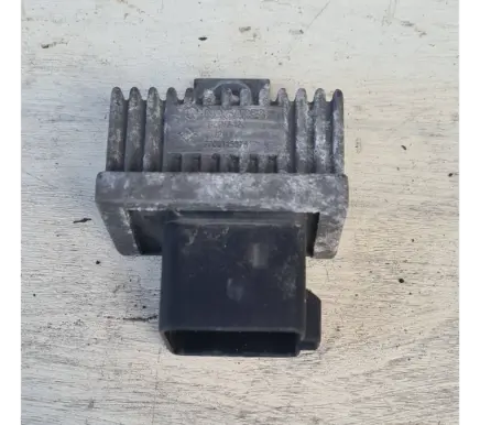 Nissan Micra Glow plug pre-heat relay 7700115078